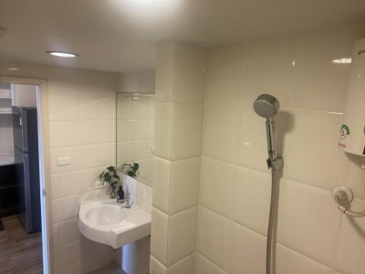 บ้านนวธารา (ริเวอร์ไลฟ์) / Baan Navatara (River Life)