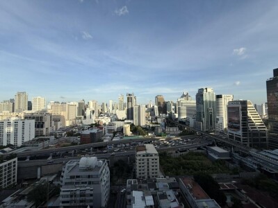 โนเบิล เพลินจิต / Noble Ploenchit