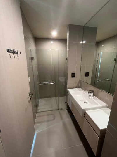 โนเบิล รีโคล สุขุมวิท 19 / 68.20 ตารางเมตร-13