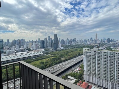 อัพเดทล่าสุด 28/10/2568 : ไลฟ์ อโศก - พระราม 9 / Life Asoke - Rama 9-13