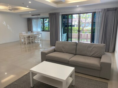 ดนิชาการ์เด้น คอนโดมิเนียม / 230 ตร.ม.*