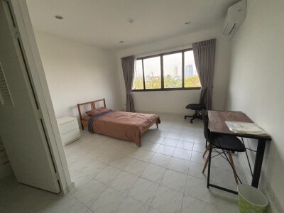 ดนิชาการ์เด้น คอนโดมิเนียม / 270 ตร.ม.-5