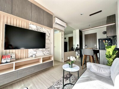 เดอะ เบส เพชรบุรี - ทองหล่อ / 33 ตรม. ชั้น 20