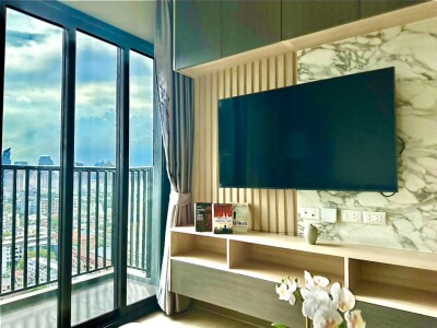 เดอะ เบส เพชรบุรี - ทองหล่อ / 33 ตรม. ชั้น 20