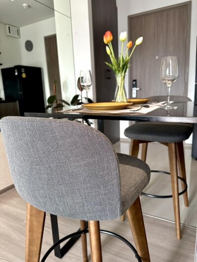 เดอะ เบส เพชรบุรี - ทองหล่อ / 33 ตรม. ชั้น 20