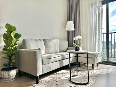 เดอะ เบส เพชรบุรี - ทองหล่อ / 33 ตรม. ชั้น 20