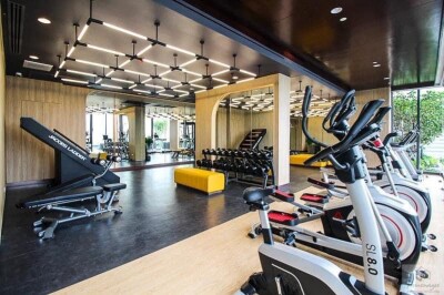 เดอะ เบส เพชรบุรี - ทองหล่อ / 33 ตรม. ชั้น 20