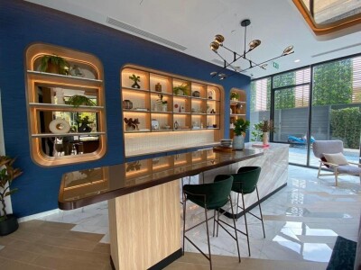 เดอะ เบส เพชรบุรี - ทองหล่อ / 33 ตรม. ชั้น 20