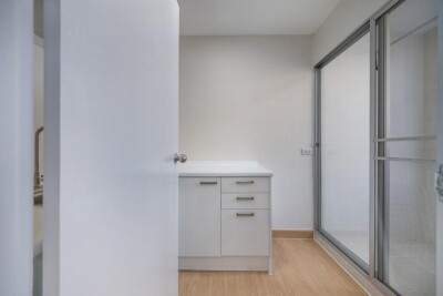 ลุมพินี เซ็นเตอร์ แฮปปี้แลนด์ เฟส 1-4 / 35 ตรม. ชั้น 7