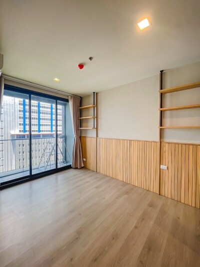 เดอะ ไลน์ พหลโยธิน พาร์ค / 38 ตรม. ชั้น 16-8