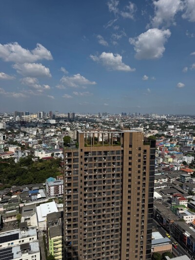 สกายวอล์ค และ เวลซ์ เรสซิเดนซ์ / Sky Walk & Weltz Residence-10