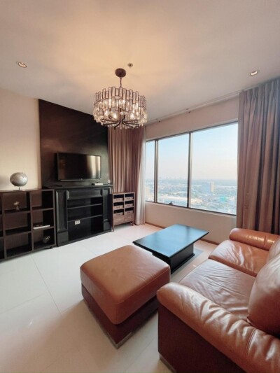 ดิ เอ็มโพริโอ เพลส / 📍 อาคาร A | ชั้น 32 📐 ขนาด 50 ตร.ม. 🛏️ 1 ห้องนอน 🛋️ 1 ห้องนั่งเล่น-1