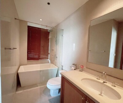 ดิ เอ็มโพริโอ เพลส / 📍 อาคาร A | ชั้น 32 📐 ขนาด 50 ตร.ม. 🛏️ 1 ห้องนอน 🛋️ 1 ห้องนั่งเล่น-6