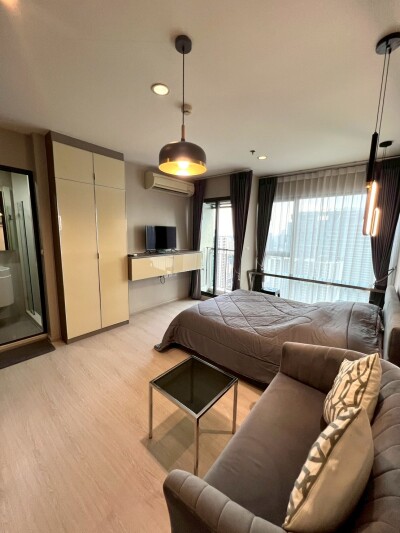 ริธึ่ม อโศก / Rhythm Asoke