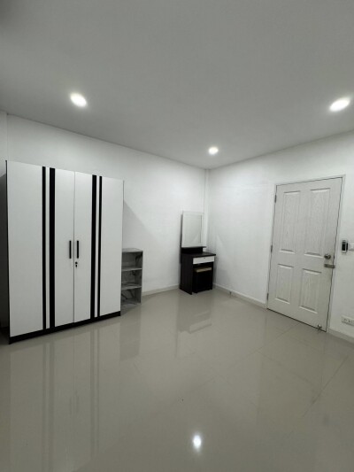 🔥🔥 ให้เช่าทาวน์เฮาส์ สุขุมวิท 81 🔥🔥