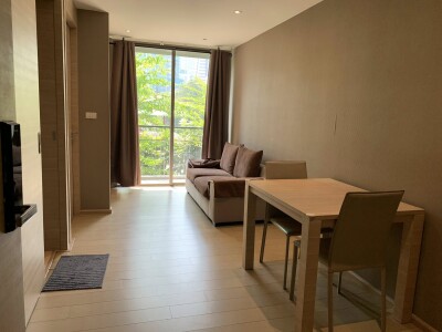 คลาส คอนโด สีลม / Klass Condo Silom-2