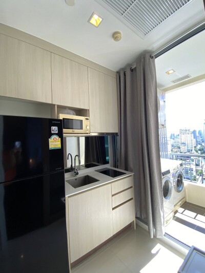 คิว อโศก / Q Asoke-7