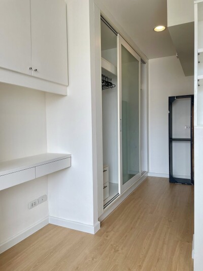 ดี 65 คอนโดมิเนียม / D 65 Condominium