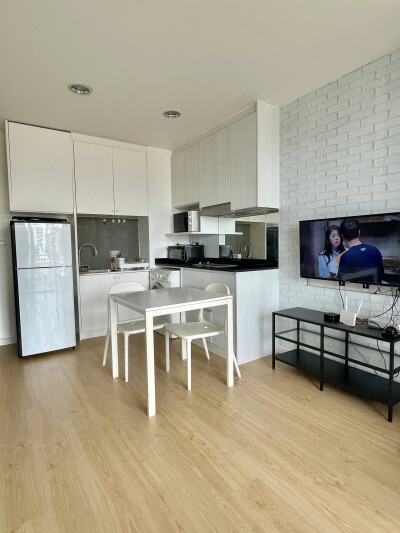 ดี 65 คอนโดมิเนียม / D 65 Condominium