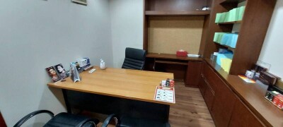 ขาย สำนักงานสารินเพลส ซอยรัชดาภิเษก 46 (ใกล้เมเจอร์รัชโยธิน) ตั้งอยู่ชั้นล่างสุด