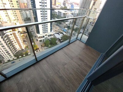 ลาวิค สุขุมวิท 57 / ห้องมุม ขนาดใหญ่ 46 ตร.ม. | ชั้น 18 | 1 ห้องนอน พร้อมอ่างอาบน้ำแยก-8