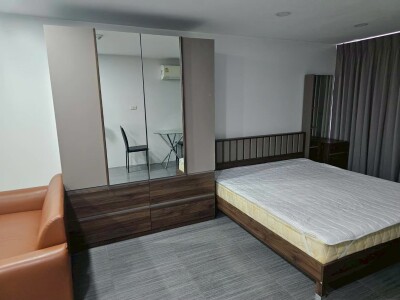 ไอทีเอฟ สีลม พาเลส / ITF Silom Palace