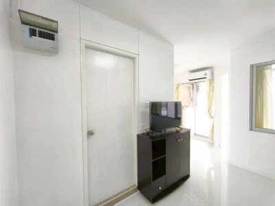 ลุมพินี คอนโดทาวน์ บดินทรเดชา - รามคำแหง / Lumpini Condo Town Bodindecha - Ramkhamhaeng