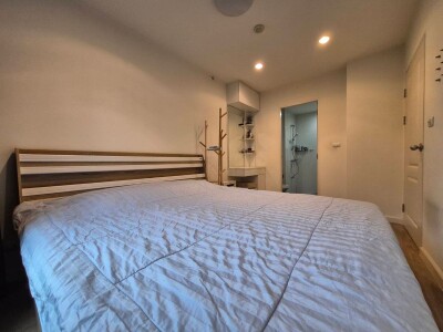 ไอคอนโด สุขาภิบาล 2 / • ขนาด 47 ตร.ม. • 2 ห้องนอน | 2 ห้องน้ำ