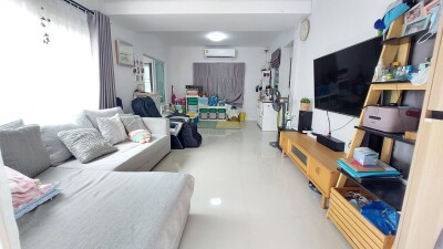 อินนิซิโอ 2 ปิ่นเกล้า - วงแหวน / 2 ชั้น 3 ห้องนอน 2 ห้องน้ำ ขนาด 62 ตร.วา