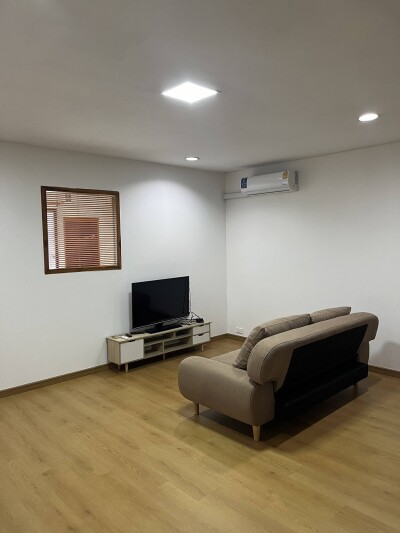 บางนา คอมเพล็กซ์ เรสซิเดนเชียล / Bangna Complex Residential