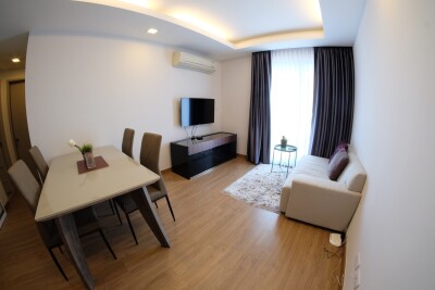 ทรู ทองหล่อ / Thru Thonglor-1
