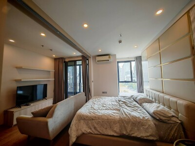 คิว ชิดลม - เพชรบุรี / Q Chidlom - Phetchaburi-1