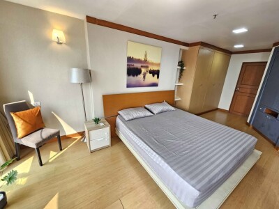 เดอะ วอเตอร์ฟอร์ด ไดมอนด์ สุขุมวิท 30/1 / The Waterford Diamond Sukhumvit 30/1-11