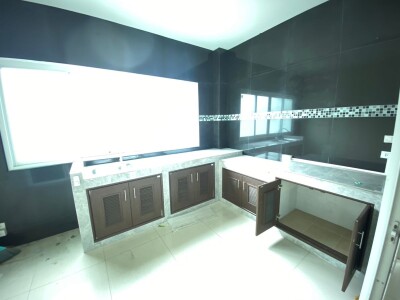 อัพเดตล่าสุด 30/10/2568 : 🌟 ให้เช่าอาคารพาณิชย์ สุขุมวิท 64 🌟