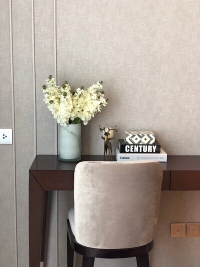 ศาลาแดง วัน / พื้นที่ใช้สอย 57.70 ตร.ม. ชั้นที่ 6 *