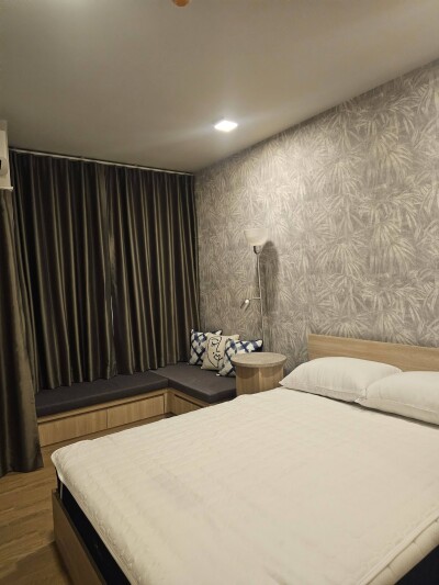 ควินทารา มาย‘เซน พร้อมพงษ์ / QUINTARA MHy’ZEN PHROM PHONG