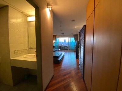 ศรีวรา แมนชั่น 2 / Srivara Mansion 2