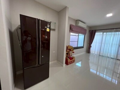 หมู่บ้านมัณฑนา รามอินทรา–วงแหวน