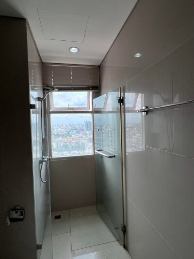 วิลล่า สาทร / Villa Sathorn
