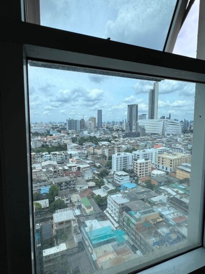 วิลล่า สาทร / Villa Sathorn