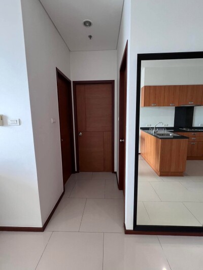 วิลล่า สาทร / Villa Sathorn