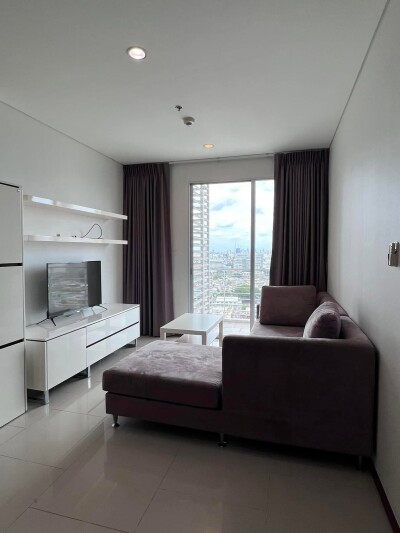 วิลล่า สาทร / Villa Sathorn