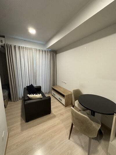 ยูนิโอ เอช ติวานนท์ / Unio H Tiwanon-1