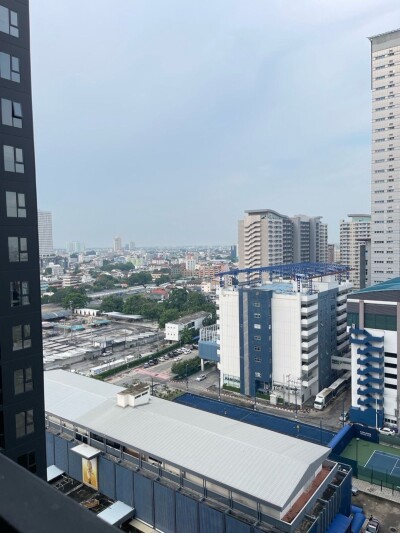 ไลฟ์ พหล - ลาดพร้าว / Life Phahon - Ladprao