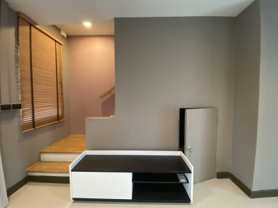 บ้านกลางเมือง พระราม 9 (มอเตอร์เวย์)-5