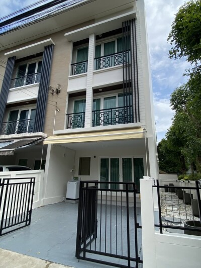 บ้านกลางเมือง พระราม 9 (มอเตอร์เวย์)-1
