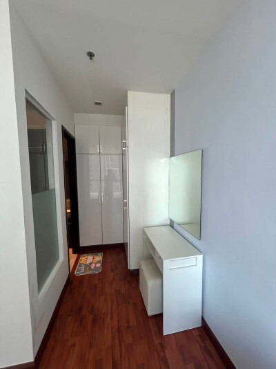 สกายวอล์ค และ เวลซ์ เรสซิเดนซ์ / Sky Walk & Weltz Residence-5