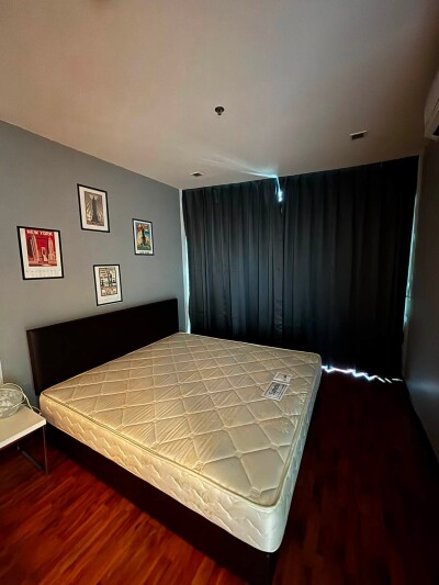สกายวอล์ค และ เวลซ์ เรสซิเดนซ์ / Sky Walk & Weltz Residence-4