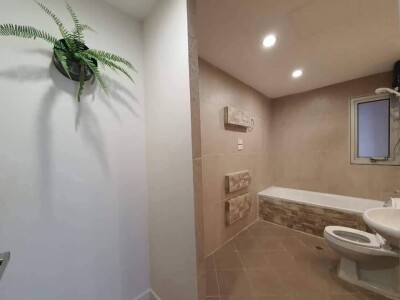 ริเวียร่า คอนโดมิเนียม / Riviera Condominium-16