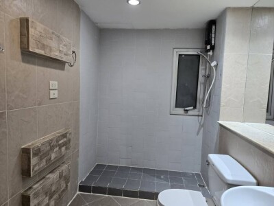 ริเวียร่า คอนโดมิเนียม / Riviera Condominium-14